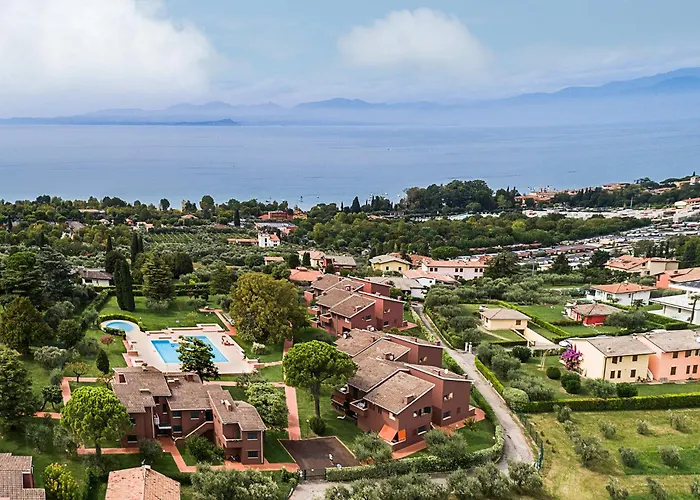 Blue View 3 - Regarda Travel * Bardolino