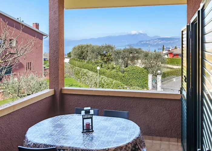 Blue View 3 - Regarda Travel Bardolino